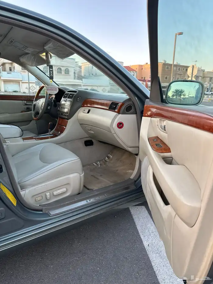 للبيع لكزس 430 LS 10