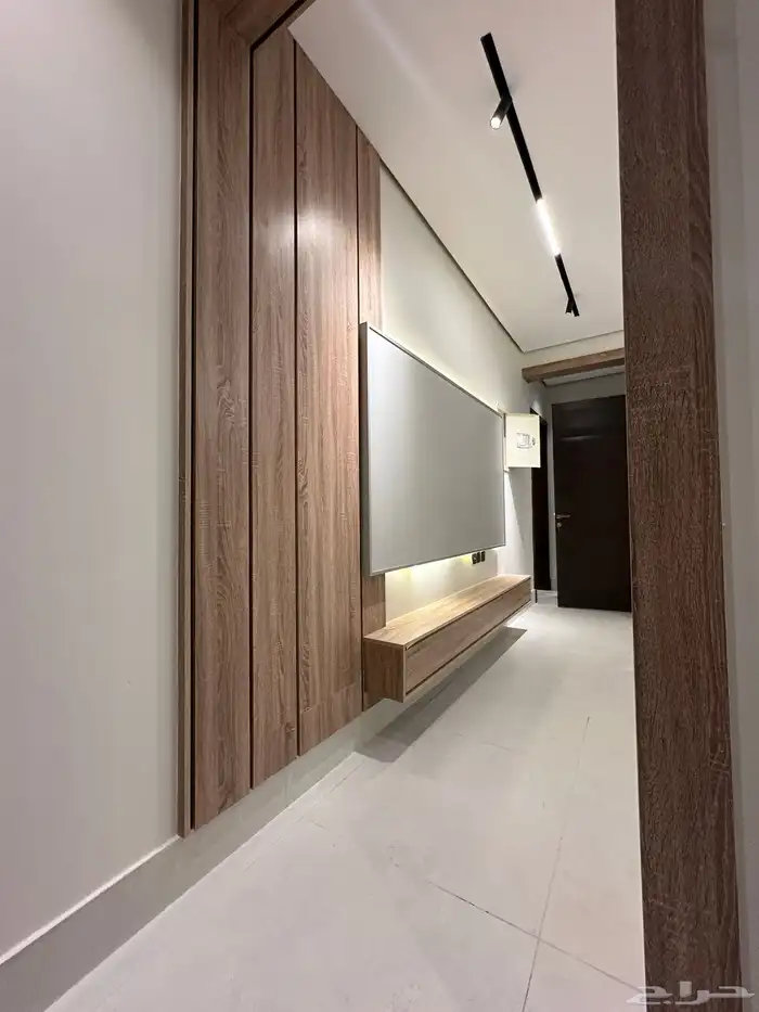 للبيع شقه دور ثاني مع سطح كمل فوق اشقه 17