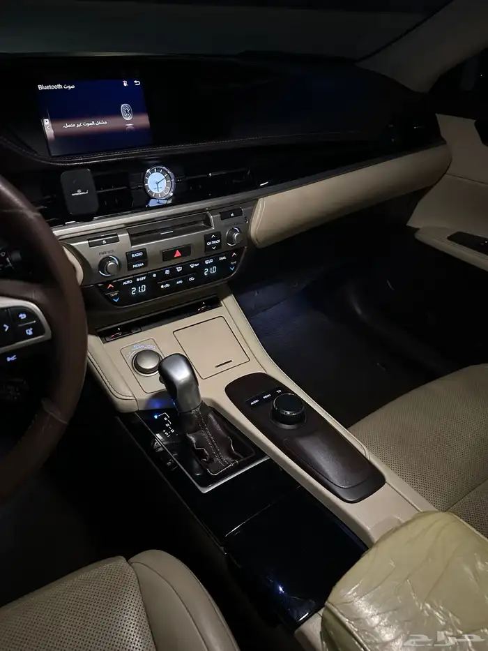 LEXUS ES 2017 لكزس اسود 18