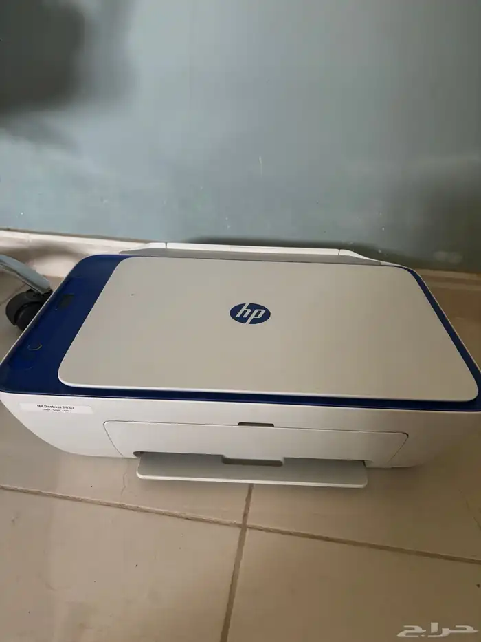 طابعة لاسلكيه ملونه من hp 1
