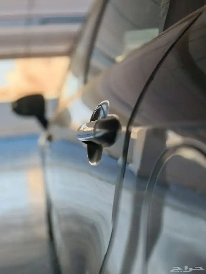 ريو هاتشباك نص فل مخزن 11