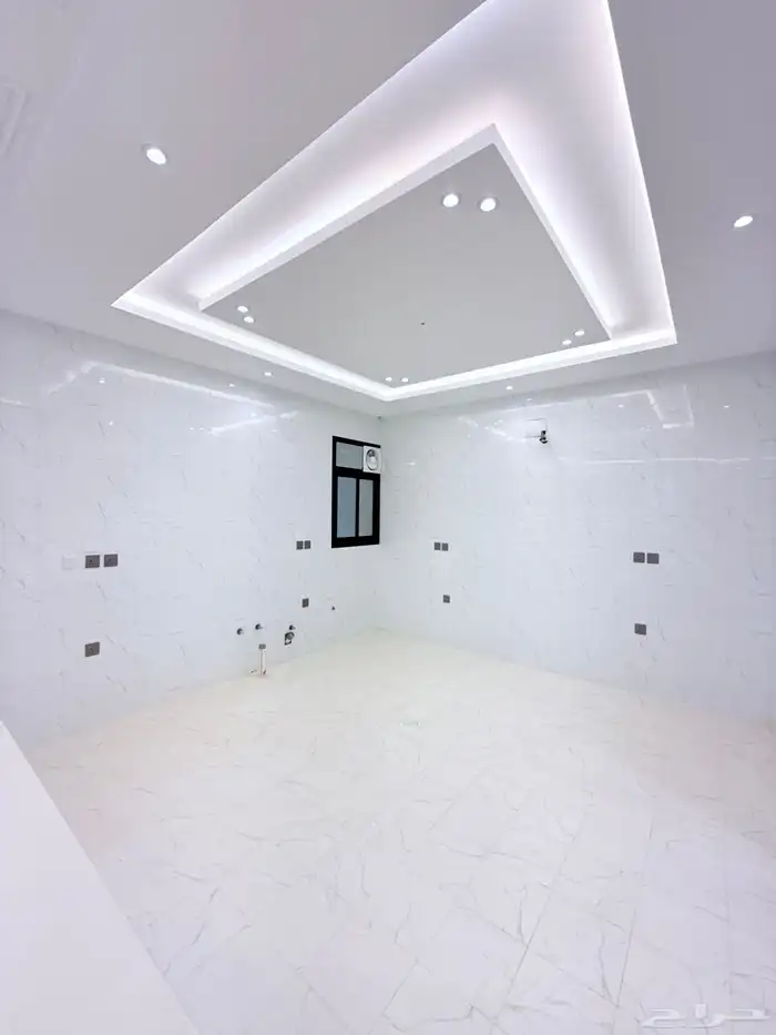 للبيع روف علوي بملحق تشطيبVipبسعر620الف مخطط الثمانين 6