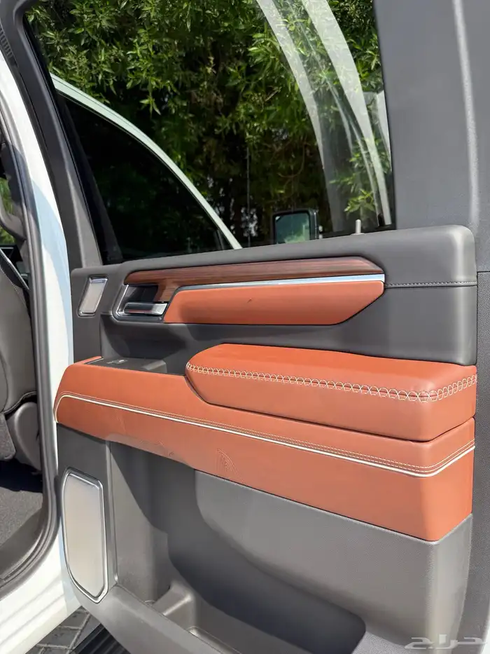 جمس سييرا دينالي HD2500 2025 ديزل ULTIMATE 24