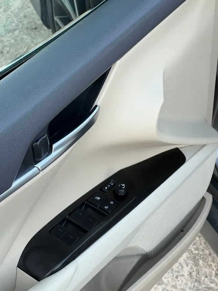 كامري 2022 فل كامل هايبرد 11