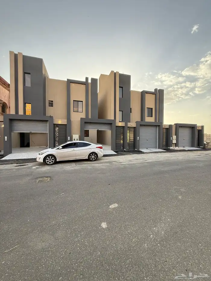 للبيع ارواف علويه وشقق ارضيه ببايكة سيارة ف شمال الخميس 2