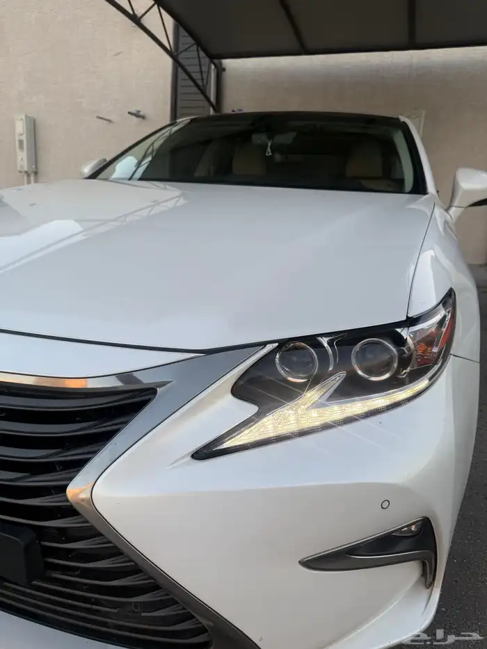 لكزس موديل 2017 40