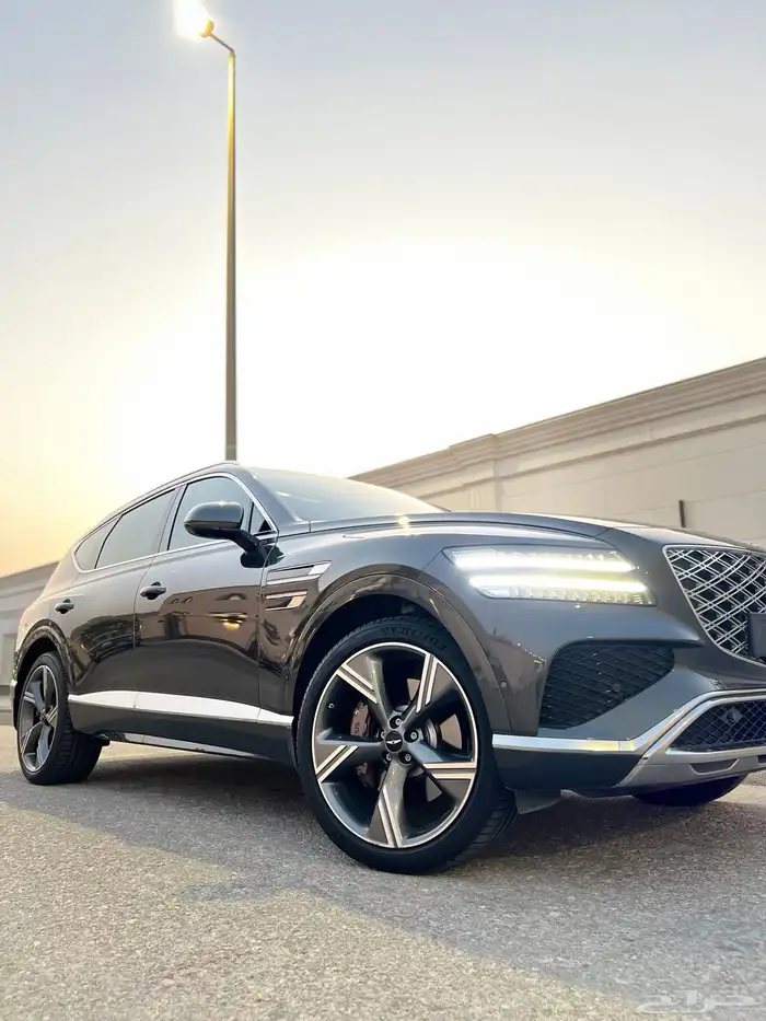 جينيسيس GV80 رويال فل كامل 2025 مالك اول سعودي وكالة 10