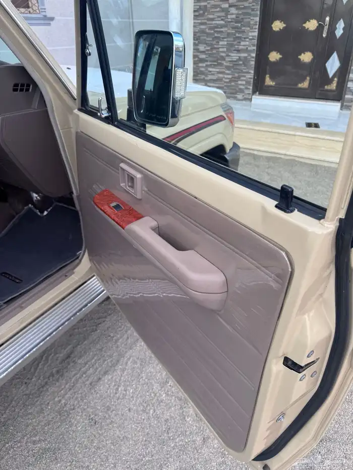 جيب ربع ( نظيف ) 75