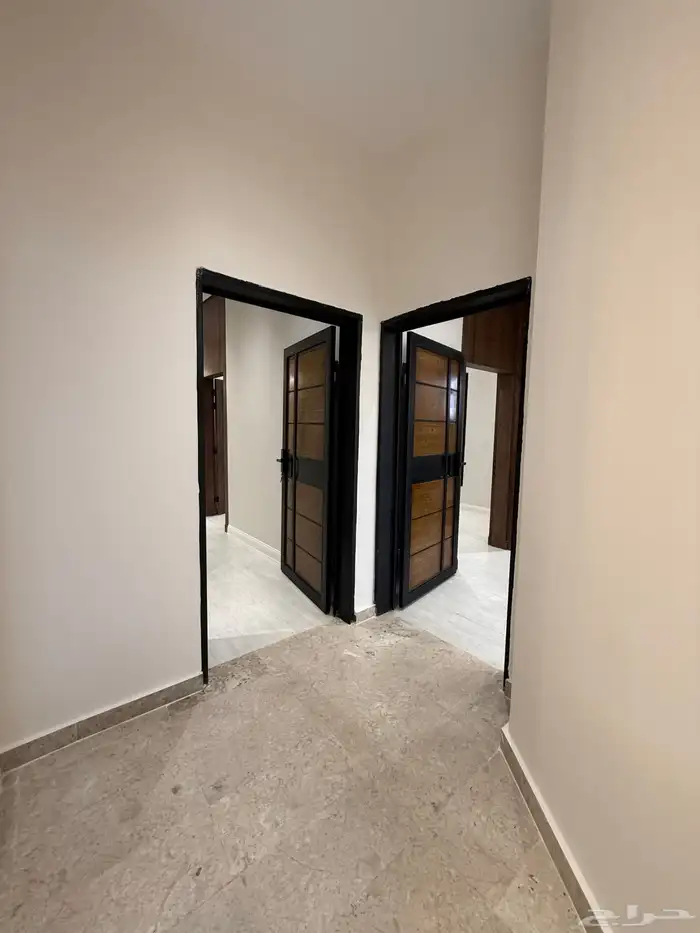 للبيع شقق علويه بمصعد وسطح قرطبه المحاله ابها 550الف 6