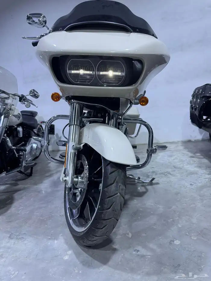 2022 Road Glide Harley Davidson رود قلايد هارلي 4