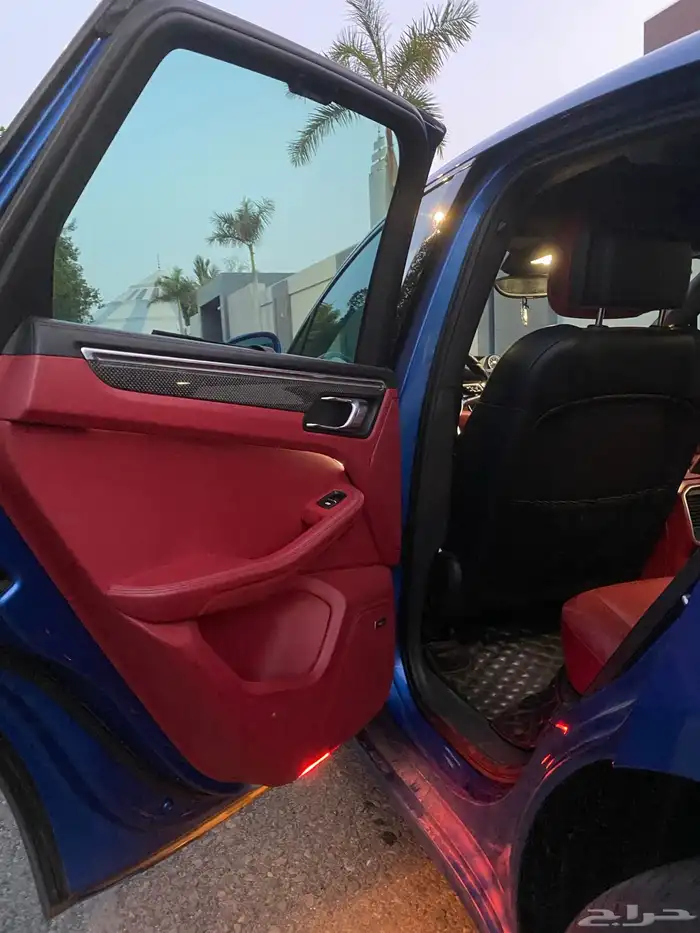 للبيع بورش مكان اس 19