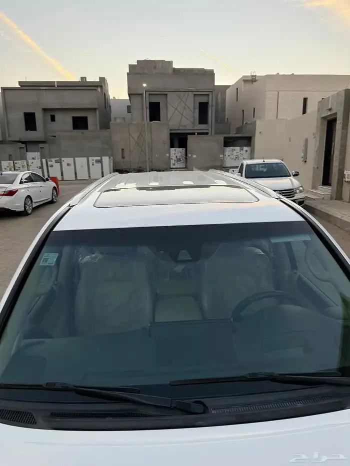 تم البيع تم البيع لكزس LX 2016 عداد 128 شرط 48