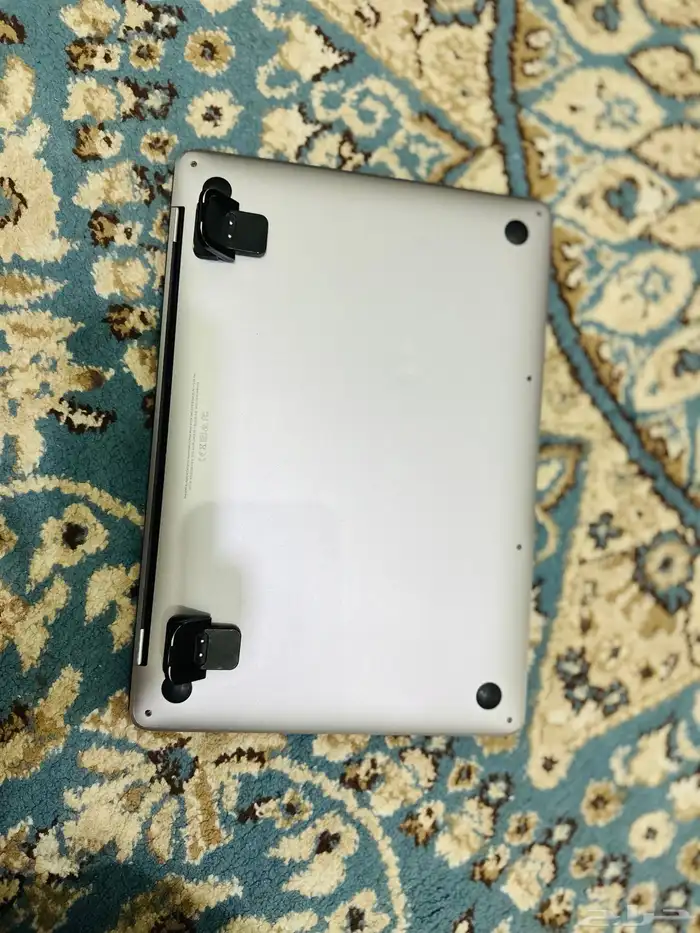 لابتوب ابل 2