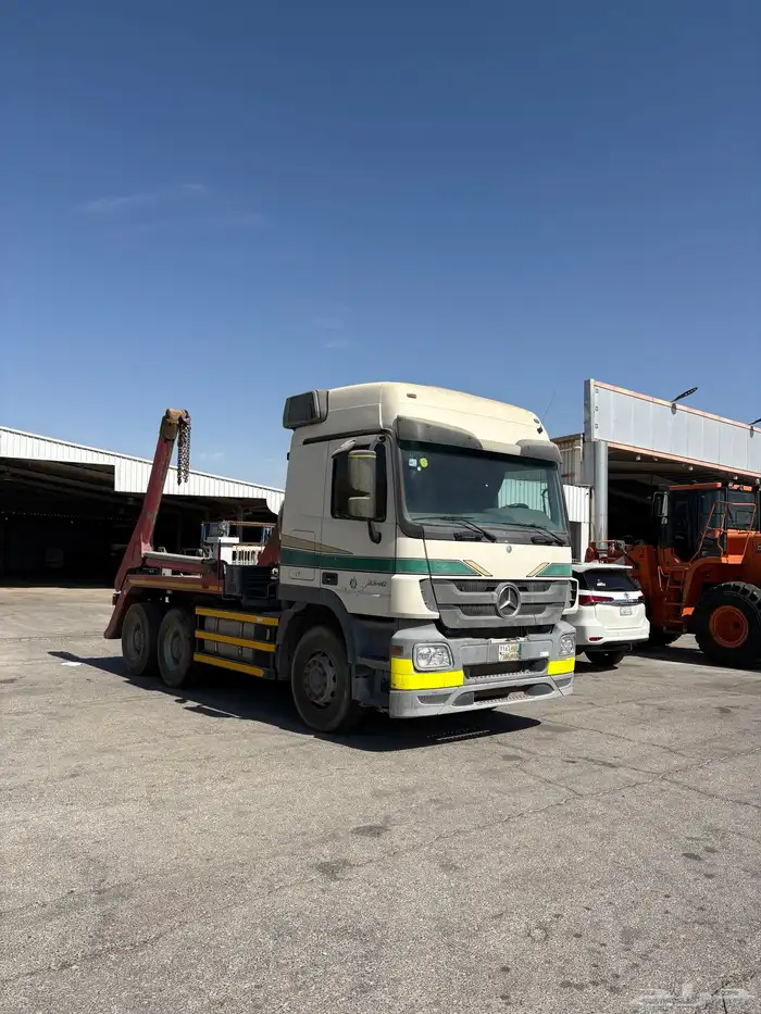 شاحنات مرسيدس حوياات 2