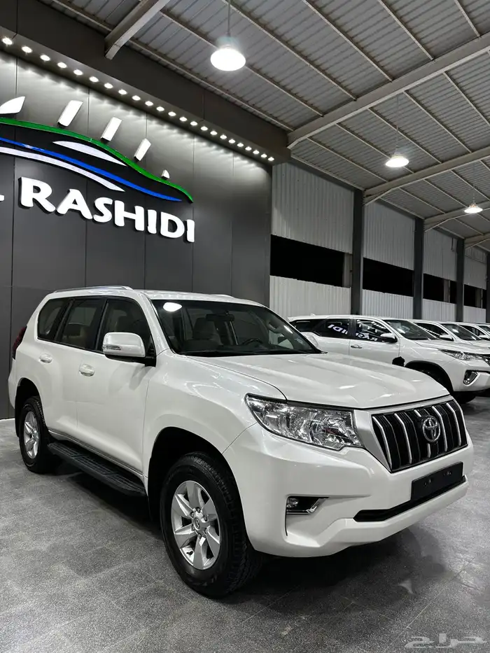 برادو ديزل 2019 لؤلؤي بريمي لدى معرض(عبيد الرشيدي) 2