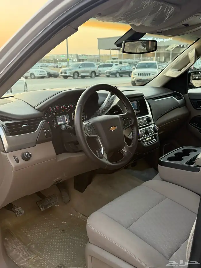 شيفورليه تاهو 2015 مخزن - LS بدون دبل 15 الف كيلو فقط 13