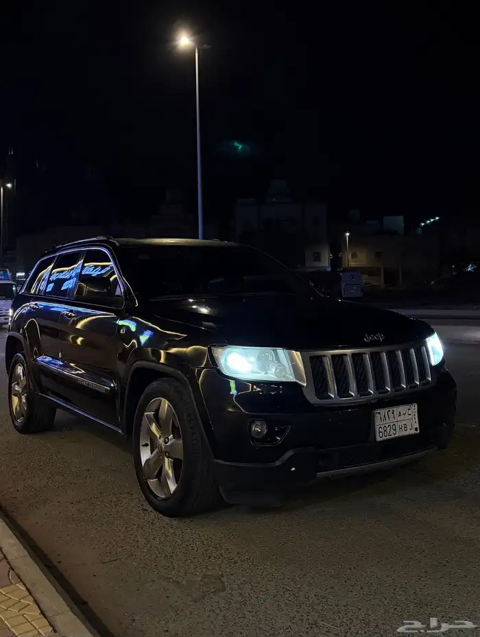 جيب جراند شيروكي موديل 2013 نظيف Jeep 16