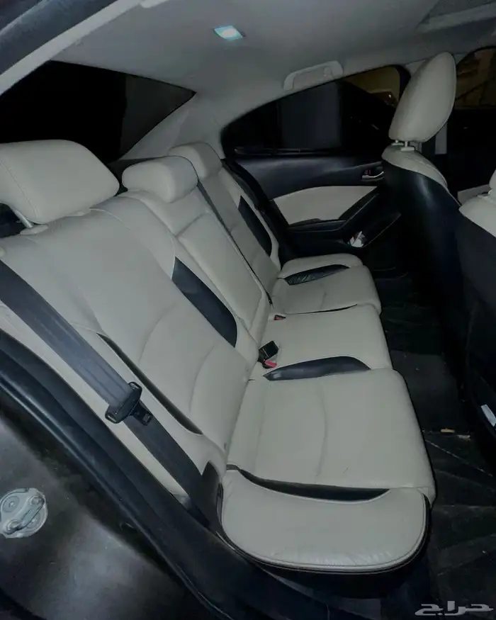 مازدا 3 فل كامل 8