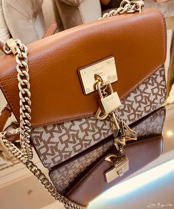 شنطة دكني الاصليه للبيع 0