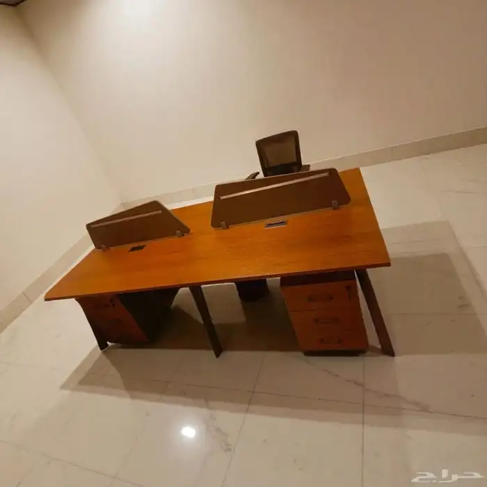 جديد اثاث المكاتب بارتيشن كراسي طاوله اجتماع كنب و دولاب 3