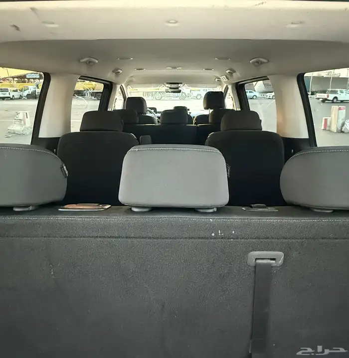 هونداي استاريا 2022 ديزل 12 راكب شبه جديد للبيع 14