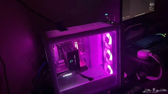 بي سي قيمنق انفني ارك 1