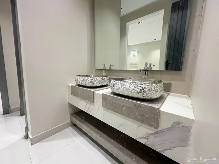 للبيع ادور حى الراوابي موقع مميز تصميم حديث 26