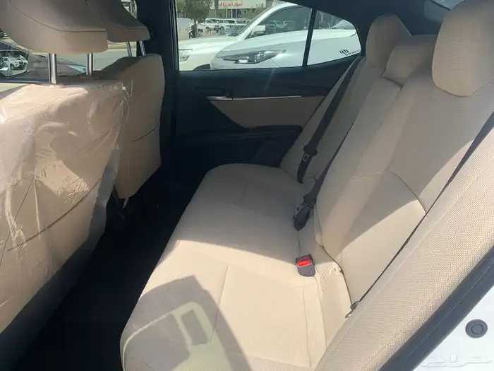 كامري E موديل 2025 سعودي صادر لوحات 4