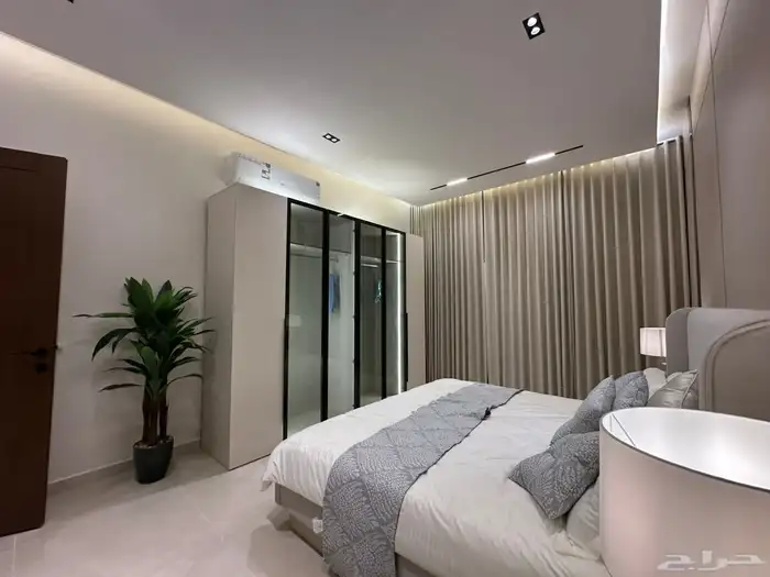 دور ارضي بعكاظ مكيفات راكبه مدخل جراج كلش منعزل 0