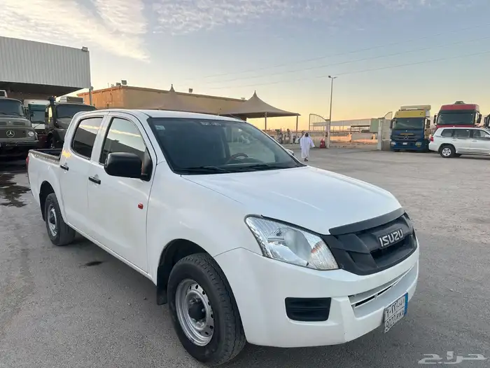 ايسوزو ديماكس غمارتين قير عادي 2016 ديزل 1