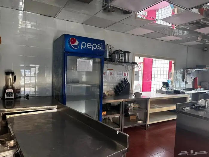 مطعم للتقبيل 7