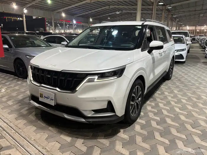 كيا كرنفال 2023 3