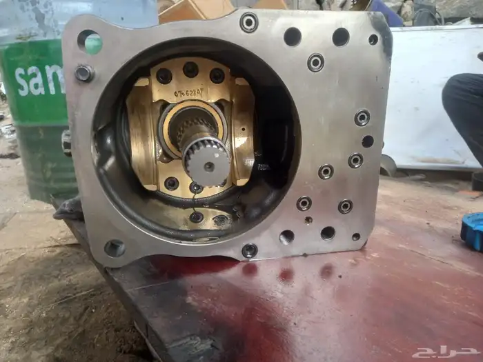 مكنيكي معدات ثقيله 7