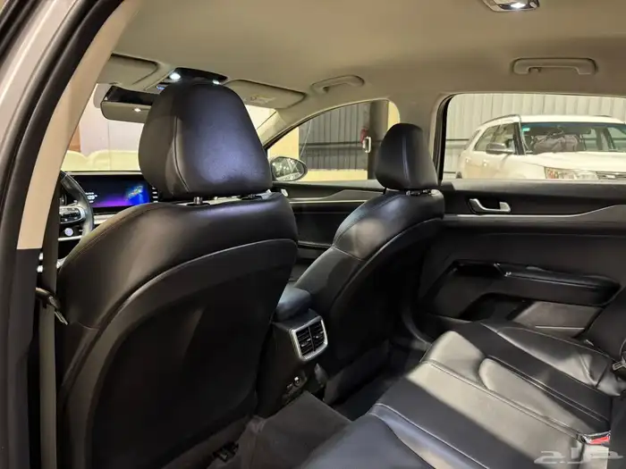 كيا K5 2022 (بحالة ممتازة) 8