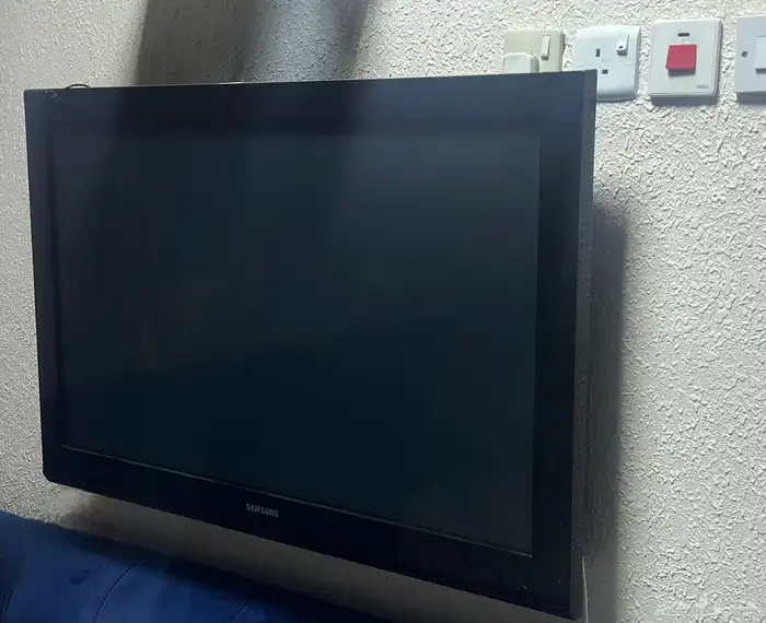 تلفاز بلازما 2 1