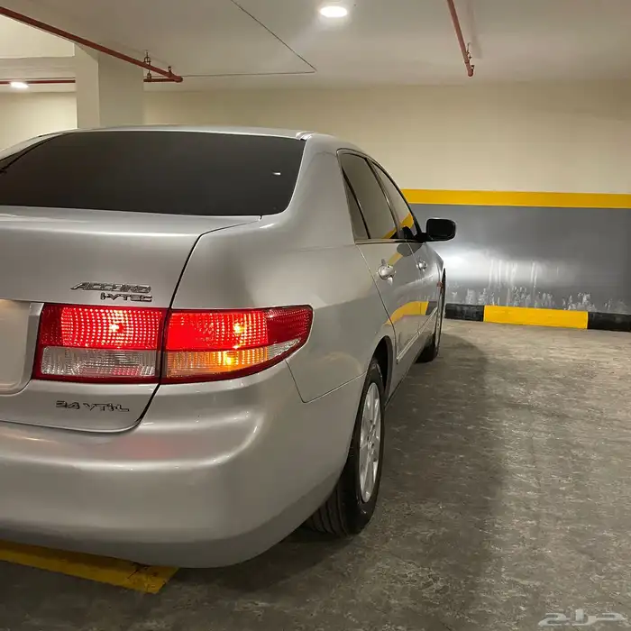 اكورد ستاندر 2004 3