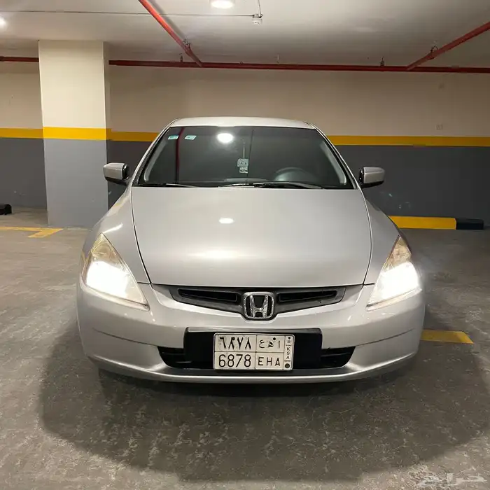 اكورد ستاندر 2004 4