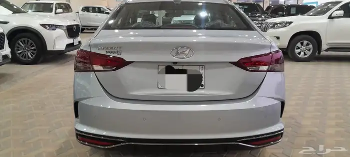 هونداي اكسنت نص فل 2023 2