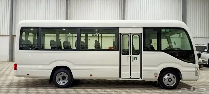 باص تيوتا كوستر 21 راكب 2024 1