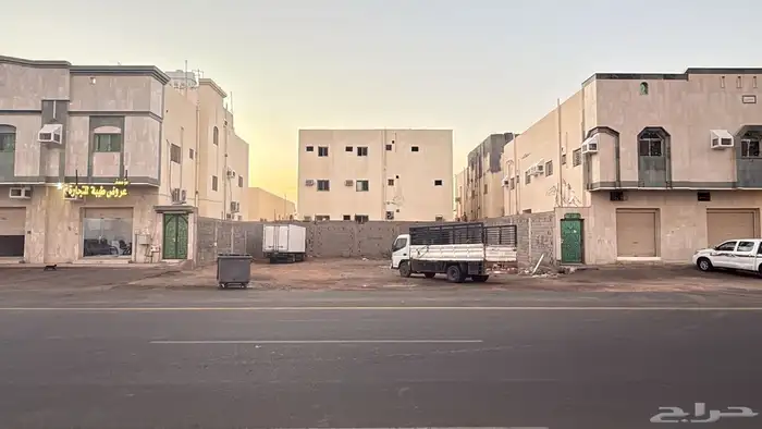 ارض تجاريه للبيع في المدينه المنوره مخطط العزيزيه 1