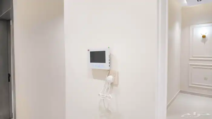 للبيع ادور حى الراوابي موقع مميز تصميم حديث 10