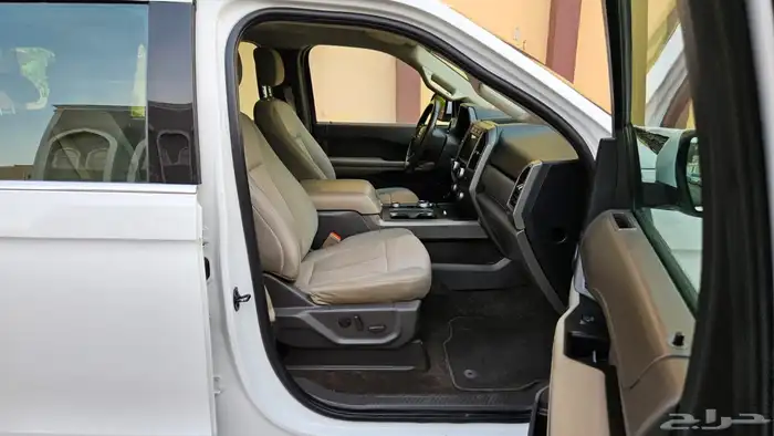 فورد اكسبديشن 11