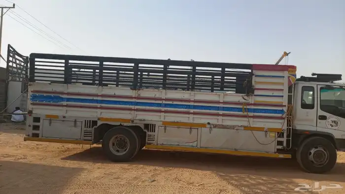 لوري سكس 8 متر 1