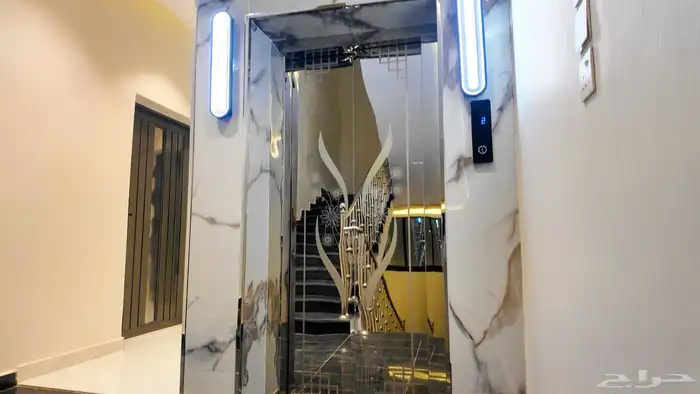 للبيع ادور حى الراوابي موقع مميز تصميم حديث 19