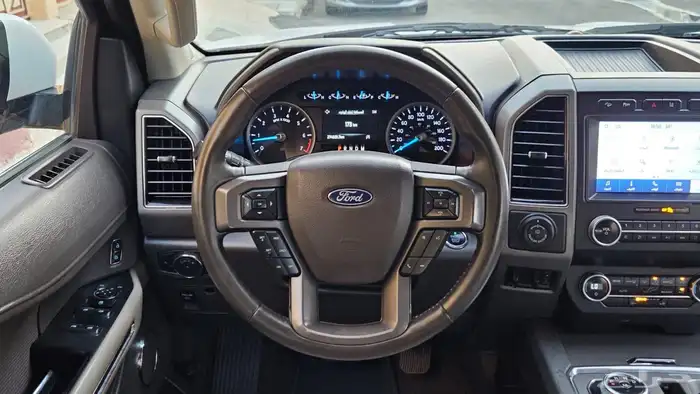 فورد اكسبديشن 21