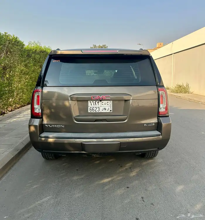 يوكن قصير 2016 SLE 9