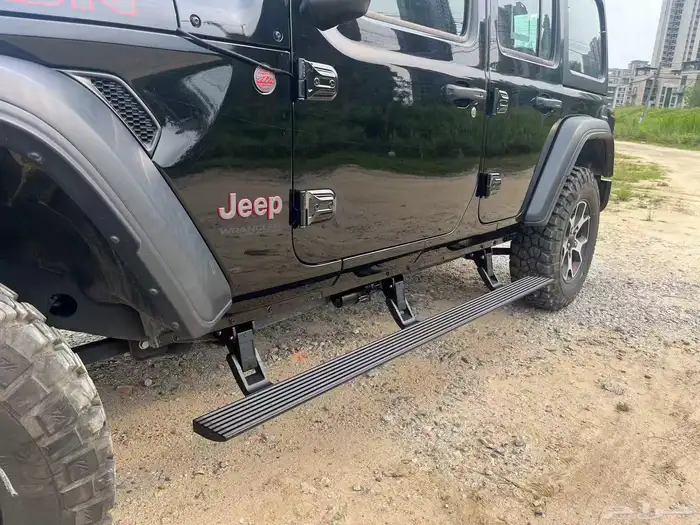 قطع جيب جلاديتور ورانجلر 13