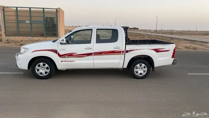 للبيع هايلوكس 2011 4