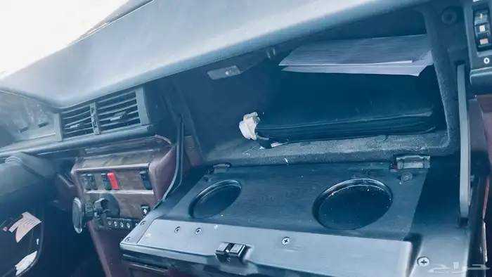 مرسيدس حجم300-5سلندر-تيربو ديزل موديل1991 12