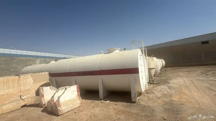 خزانات للبيع جميع المقاسات حديد وفيبر جلاس 1